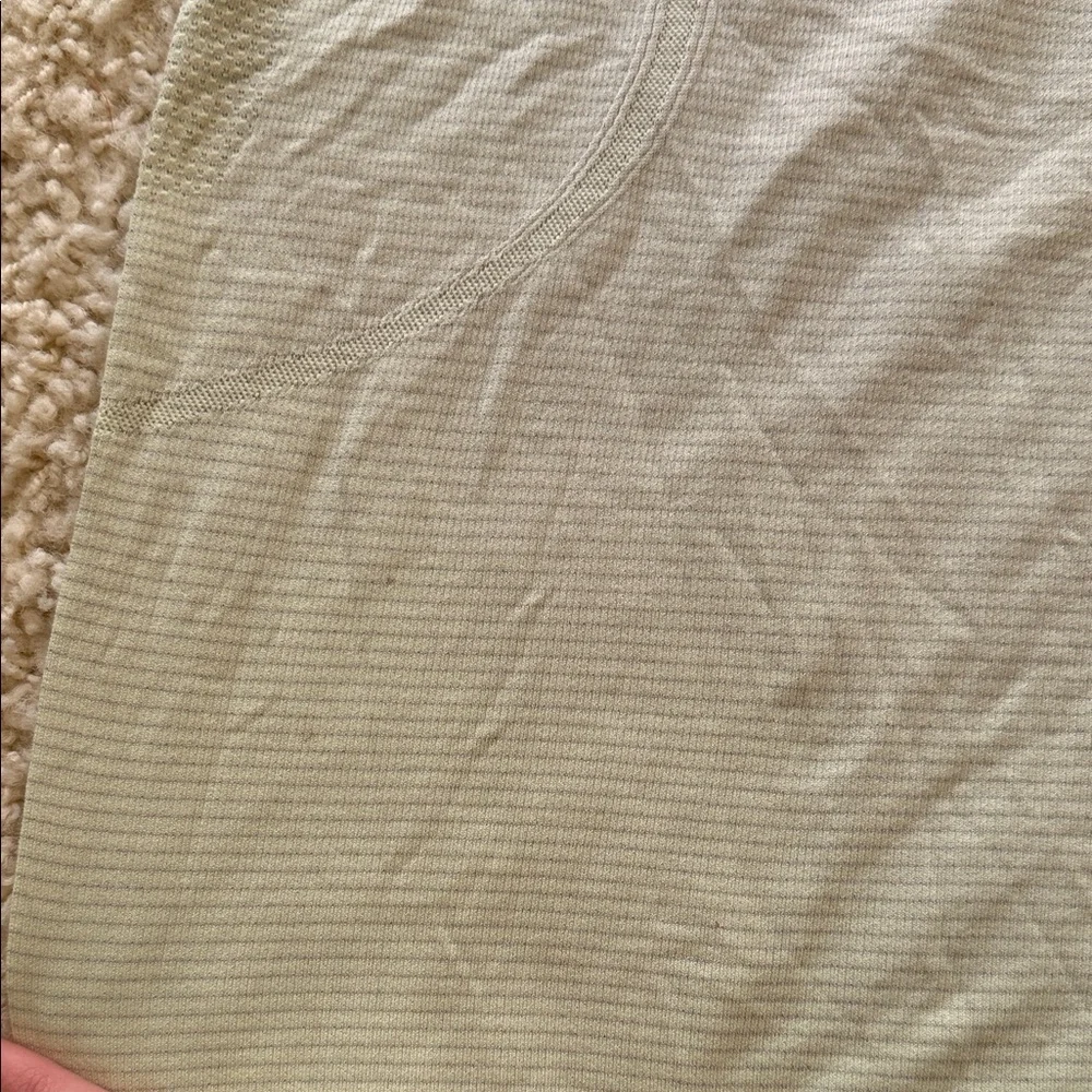 Lululemon Tank Top - Picture 5 of 5